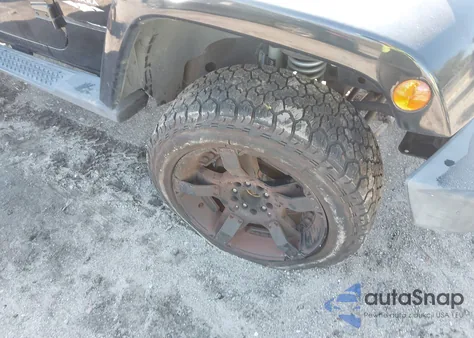 2012 Jeep Wrangler Sahara z USA, uszkodzony, nr VIN 1C4AJWBG1CL194748